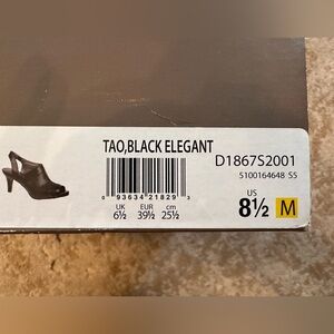 Elegant black open toe mules from Life Stride, 8.5.